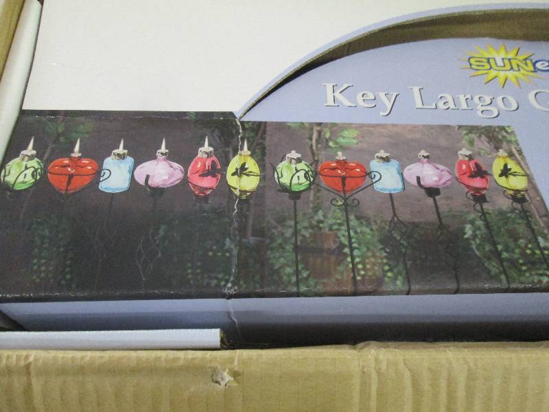 lot 336 image: Lot of 18 Sunergy Garden Torches...