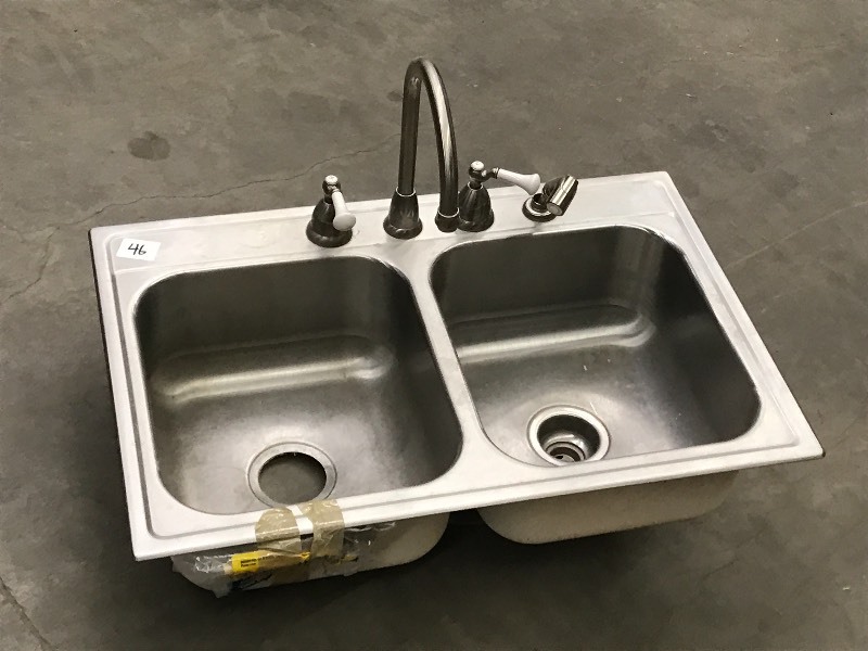 lot 46 image: Double Bowl Stainless Sink With Fau...