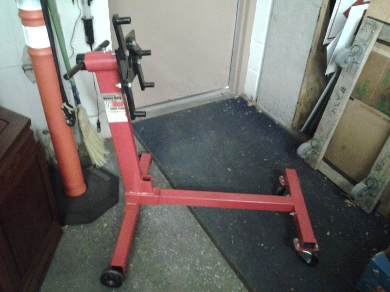 Heavy Duty 12 Ton Engine Stand (Used Once)