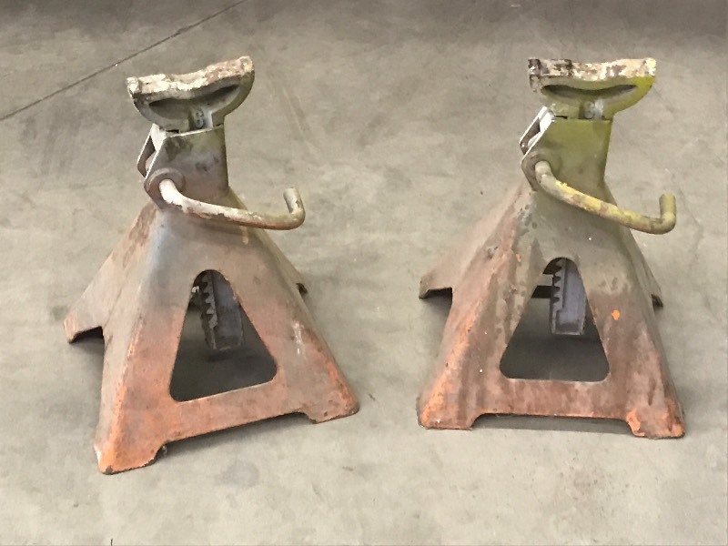 Pair Of 6-Ton Jack Stands ...