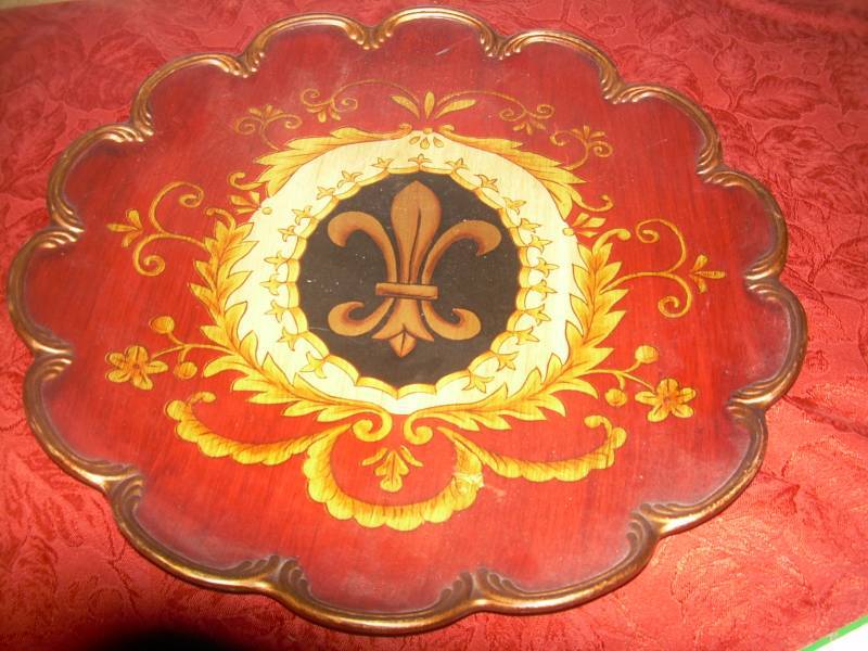 VINTAGE CLAY PLATE