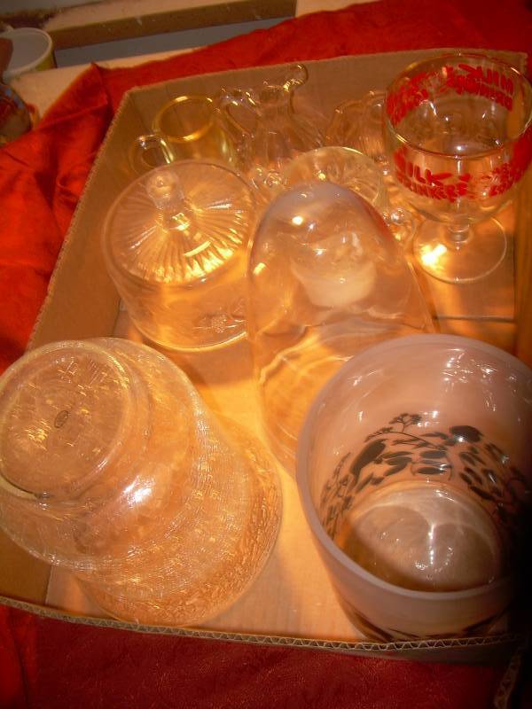 VINTAGE GLASSWEAR