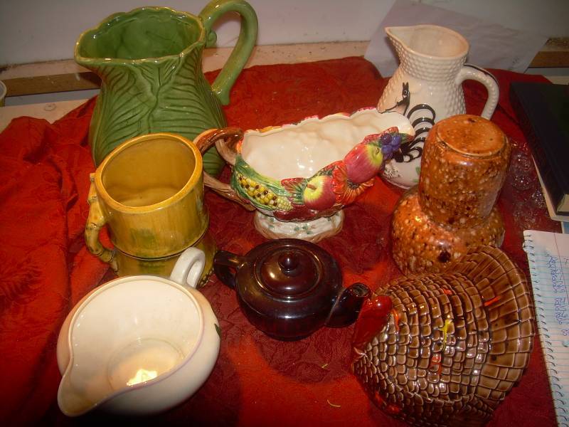 COLLECTIBLE GLASSWEAR