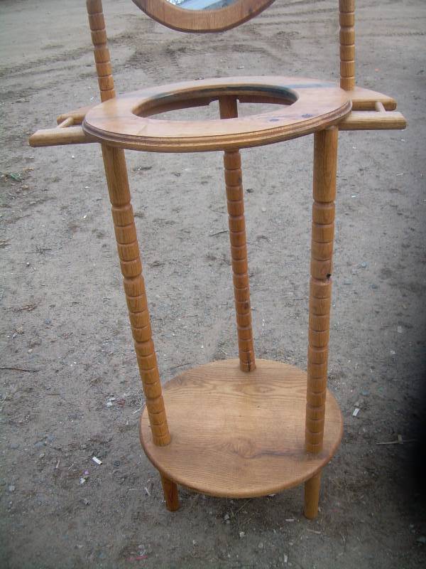 VINTAGE WOODEN WASH STAND
