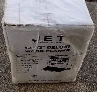 lot 4 image: NEW IN BOX  Jet - Planer