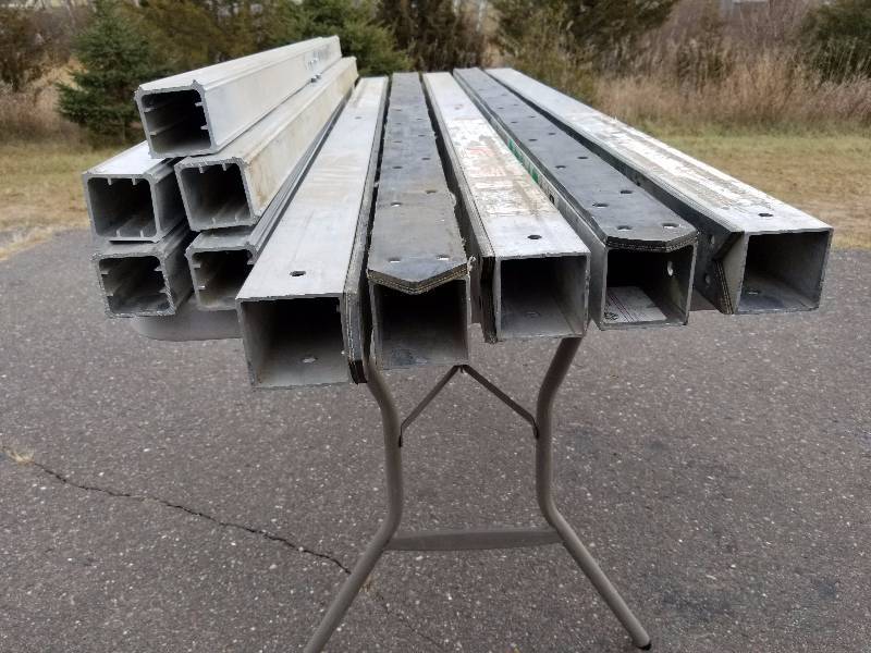 lot 27 image: Aluminum pump jack pole extensions