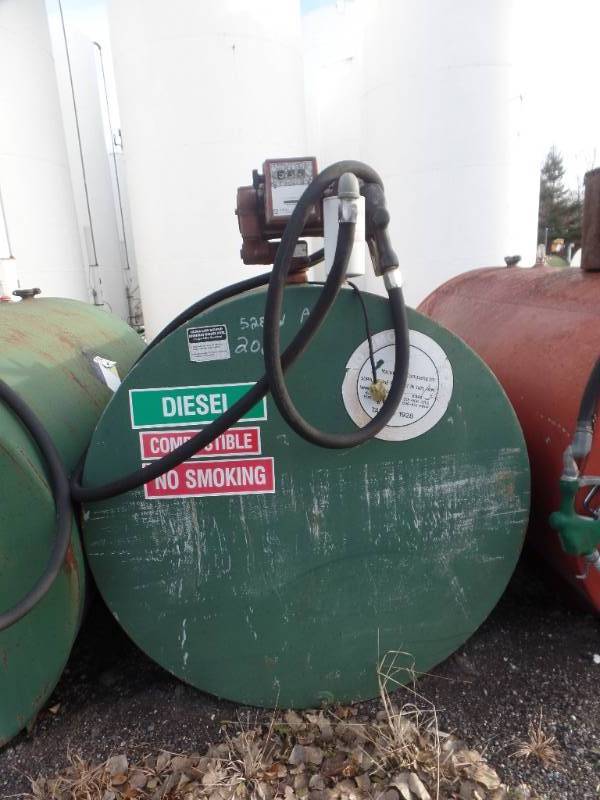 500 GALLON HOLDING TANK