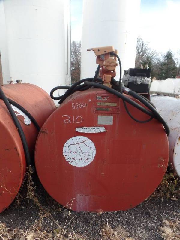 500 GALLON HOLDING TANK