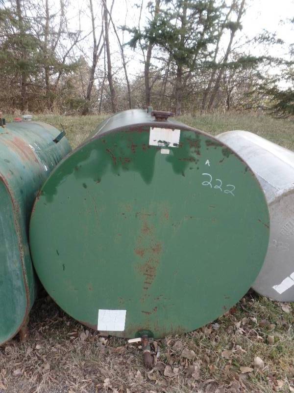 500 GALLON HOLDING TANK
