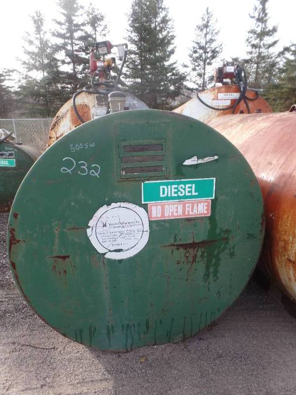 500 GALLON HOLDING TANK