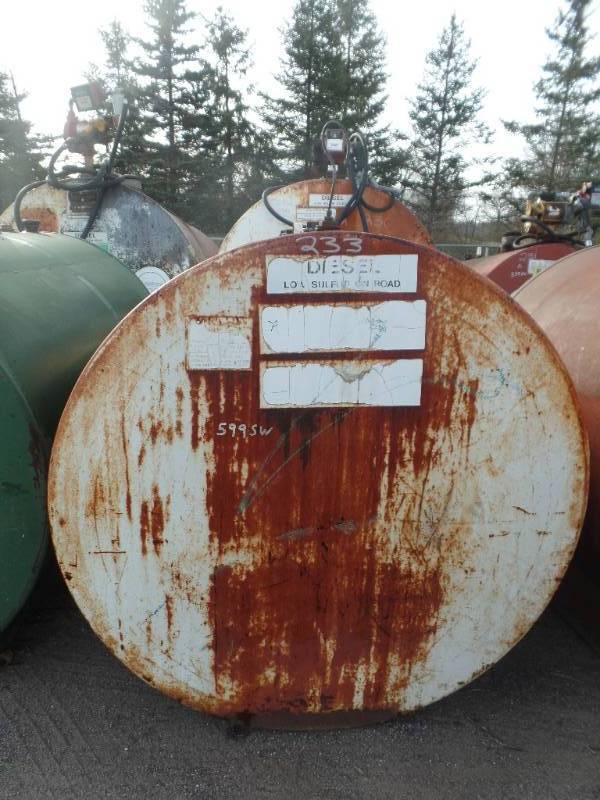 500 GALLON HOLDING TANK