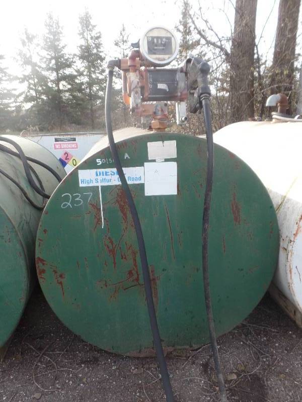 500 GALLON HOLDING TANK