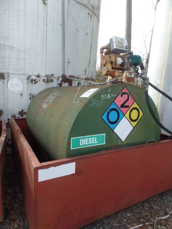 500 GALLON HOLDING TANK