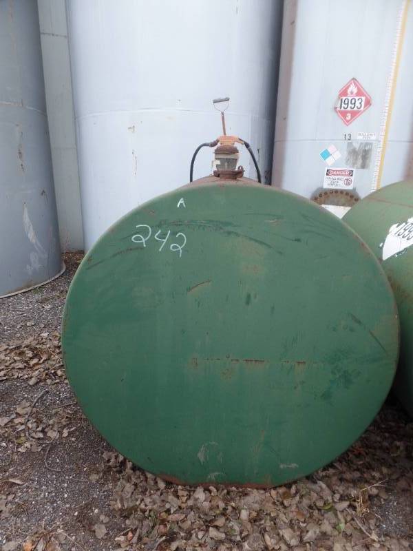 500 GALLON HOLDING TANK