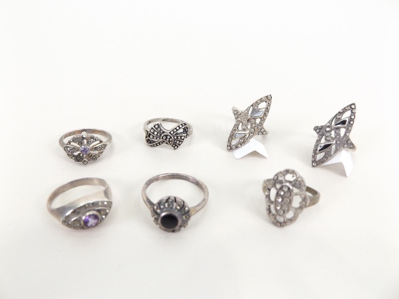 7 Womens Sterling Silver Rings (.765 oz Total Weight)