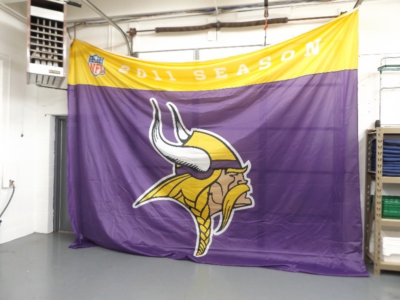 HUGE HHH Metrodome Vikings Football Banner