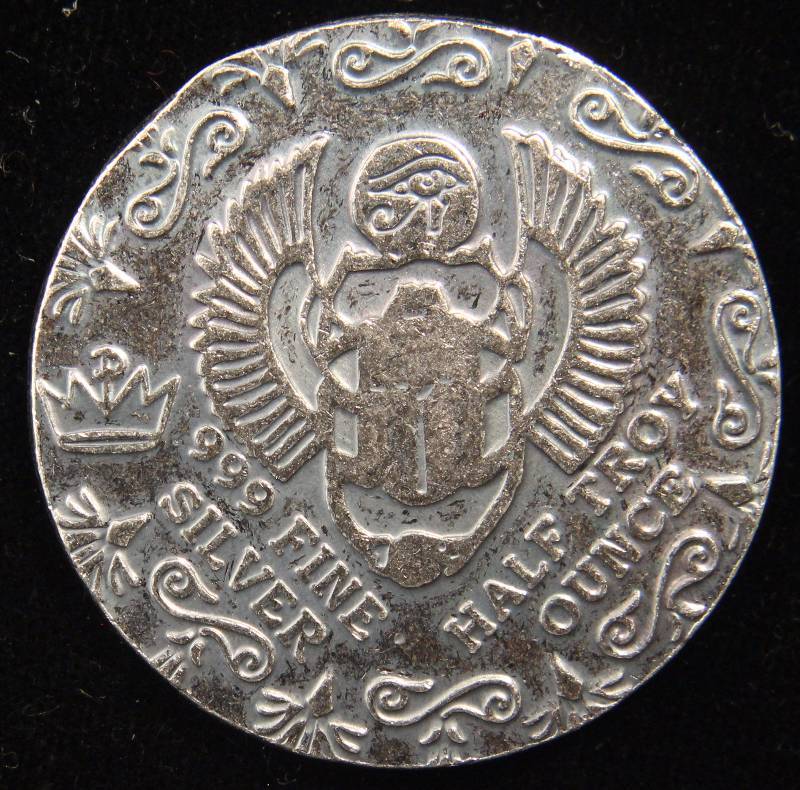 lot 51 image: 12 TROY OZ. .999 FINE SILVER EGYPTIAN PHARAOH
