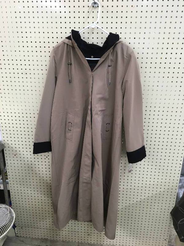 Tally-Ho Long Trench Coat Tan-Black L, MSRP $120.99