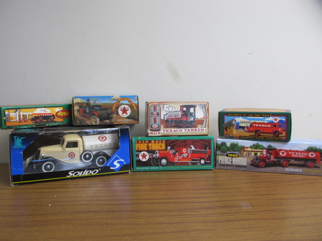 lot 96 image: MINT IN BOX - Diecast TEXACO TrucksBanks