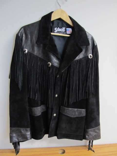lot 59 image: Vintage SCHOTT Mens LeatherSuede Western Style Jacket Size 44