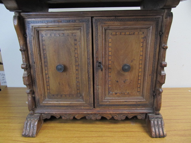 lot 67 image: Early Antique 19th Century Small Inlaid Cabinet Table wLock & Key