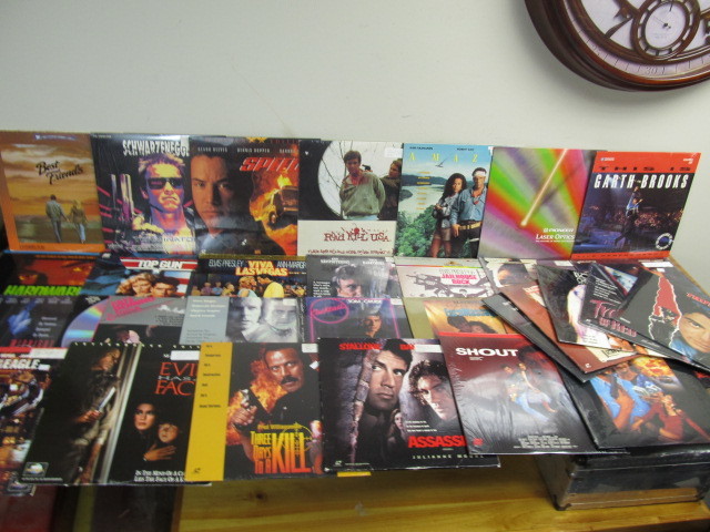 lot 160 image: Large Lot of Laserdisc Movies