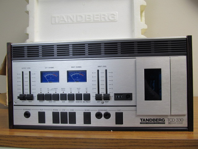 lot 162 image: Tandberg TCD-330 Cassette Deck wBox