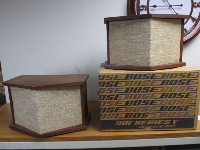 lot 168 image: PAIR of BOSE 901 Speakers - Series V