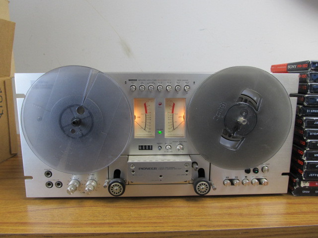 lot 177 image: Working PIONEER RT-707 Reel to Reel Player wTONS of Great Music