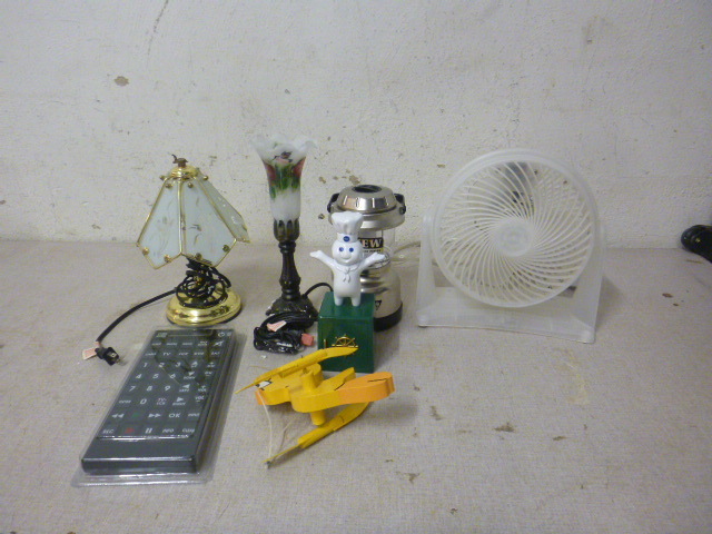 lot 25 image: Miscellaneous Items