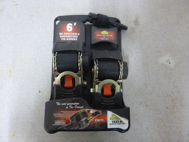lot 37 image: Set of 2 Ratcheting Tie Downs