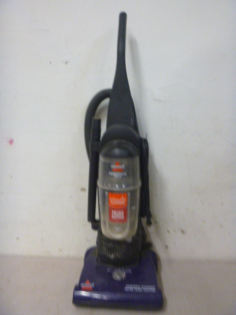 lot 50 image: Bissell Vacuum Cleaner