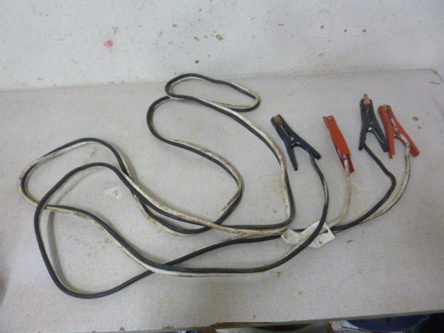 lot 83 image: Jumper Cables