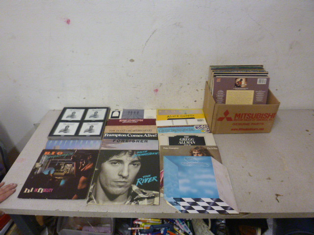 lot 89 image: Box of Classic Rock Albums