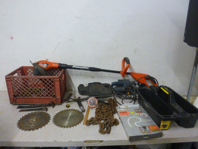 lot 115 image: Miscellaneous Garage Items