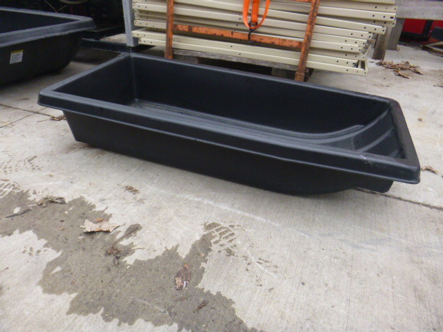 lot 123 image: Poly Dome Plastic Sled