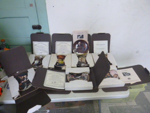 lot 136 image: Set of 8 Norman Rockwell Collector Plates