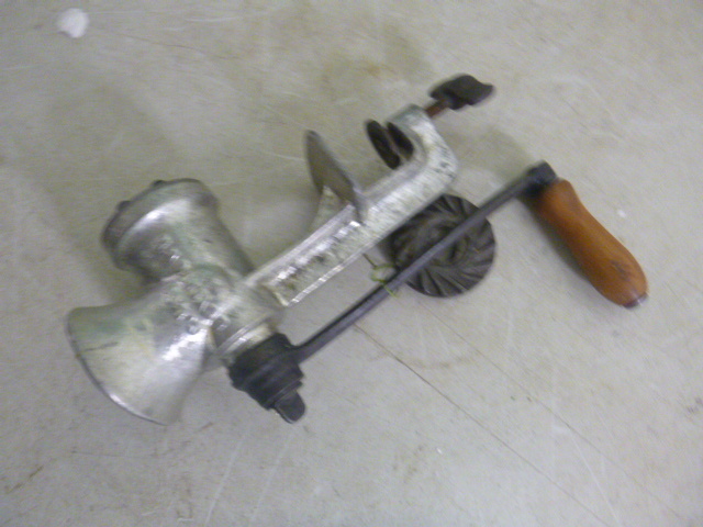 lot 172 image: Keystone Meat Grinder