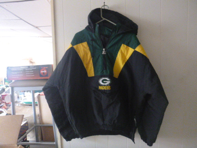 lot 175 image: Green Bay Packer Jacket