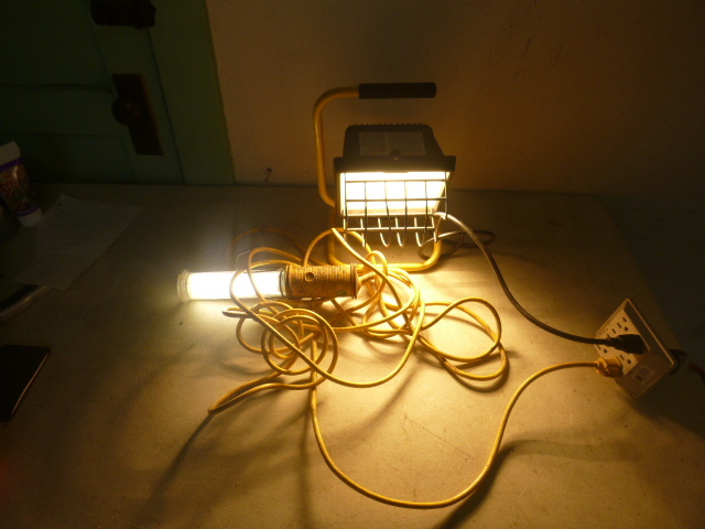 lot 183 image: 2 Shop Lights