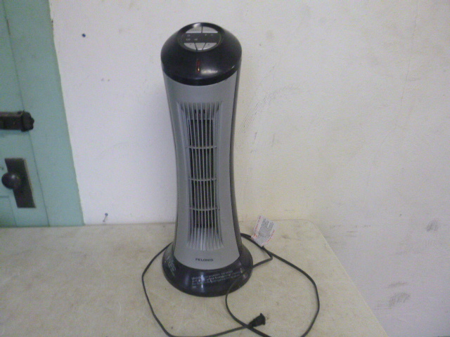lot 191 image: Pelonis Oscillating Heater