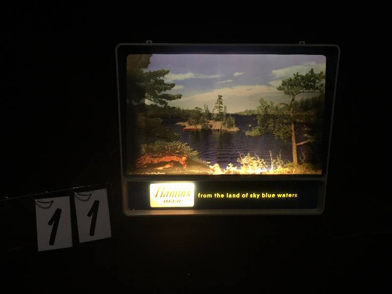 lot 11 image: Hamms Beer TV Rippler