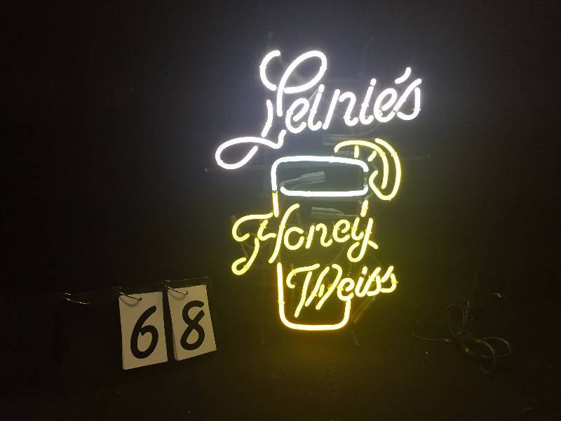 lot 68 image: Leinies Honeyweiss neon