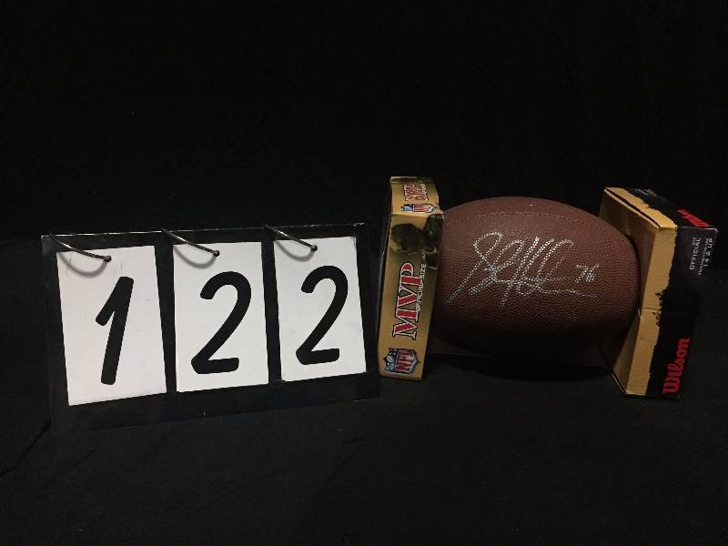 lot 122 image: Seven time NFL Pro-Bowler MN Viking Steve Hutchinson signed NFL football.