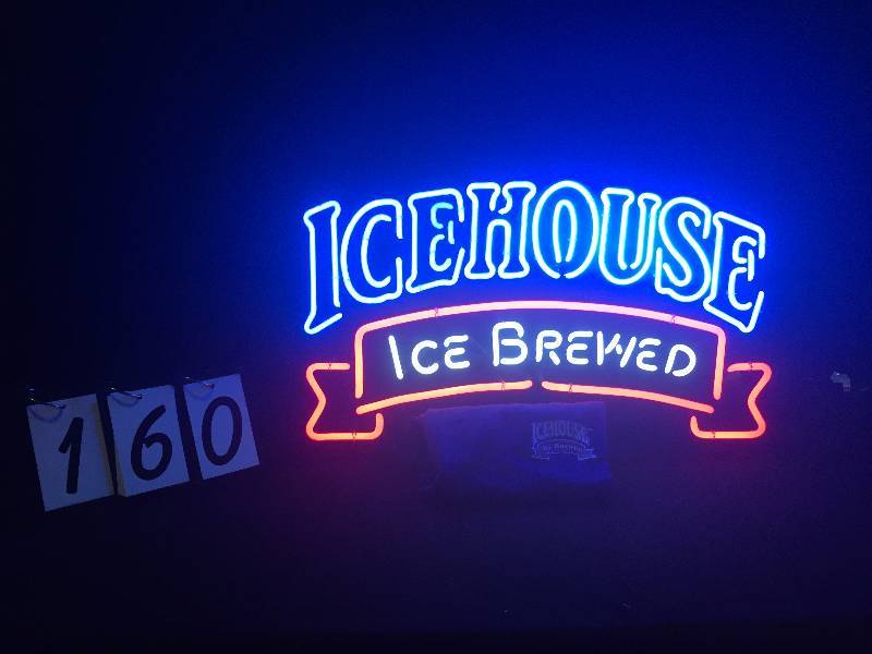 lot 160 image: Icehouse Ice Brewed Beer neon and T-Shirt