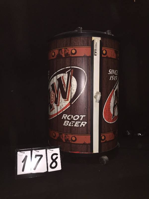 lot 178 image: A&W Root Beer cooler on wheels