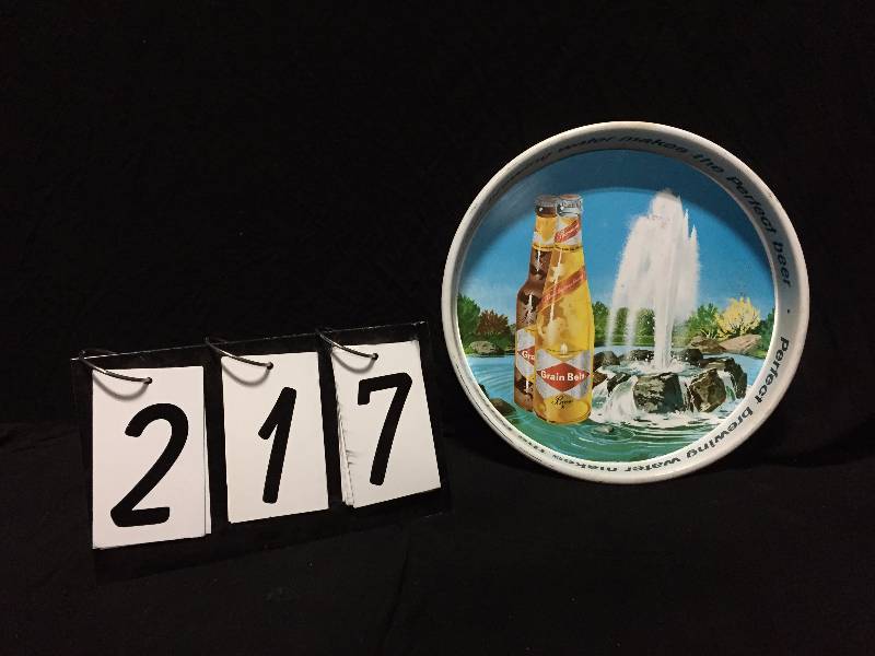 lot 217 image: Grain Belt Beer serving tray