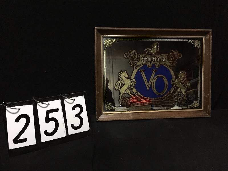 lot 253 image: Seagrams VO Canadian Whisky mirror