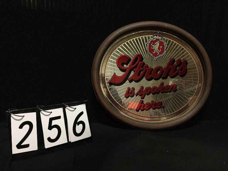 lot 256 image: Strohs Beer mirror