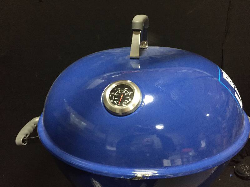 Bud Light Beer kettle grill / BBQ MAN CAVE EXTRAVAGANZA KBID